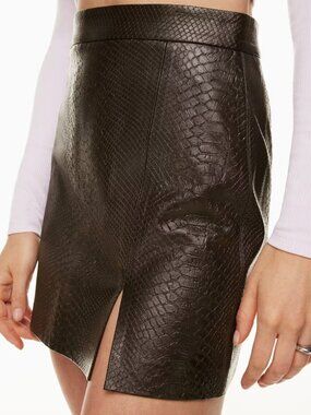 Aritzia Wilfred Patio Snake Print Faux Leather Mini Skirt Mocha Brown Size 8